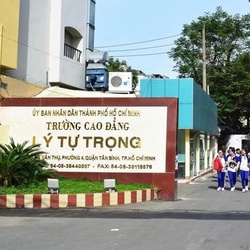 Sở GD-ĐT TP.HCM yêu cầu Trường cao đẳng Lý Tự Trọng hoàn trả hơn 20 tỉ đồng cho sinh viên