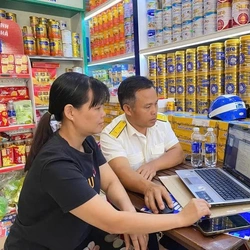 Hộ kinh doanh phải báo mọi tài khoản nhận tiền, ví điện tử cho cơ quan thuế