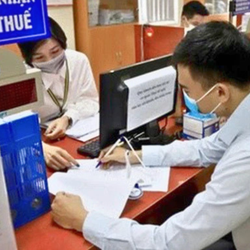 Chuyên gia nói về đề xuất tạm hoãn xuất cảnh nếu nợ thuế từ một triệu đồng