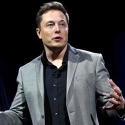 Với 1.100 tỉ USD, Elon Musk bỏ xa những người giàu nhất còn lại trên thế giới