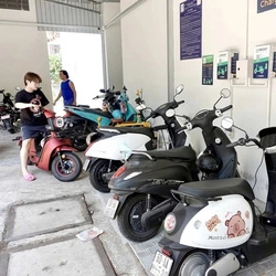 Thị trường xe máy điện TP.HCM ‘tăng nhiệt’, trạm sạc không còn là rào cản 