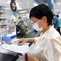 Người cấp cứu, mắc bệnh hiểm nghèo không phải xuất trình giấy chuyển viện