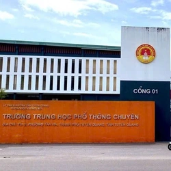 Vì sao 328 thí sinh chuyên Tuyên Quang vẫn được đăng ký xét tuyển đại học?