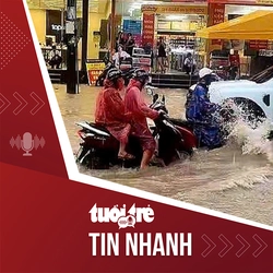 Tin tức tối 24-7: Mưa lớn khiến đường phố Phú Quốc ngập, nhiều xe chết máy