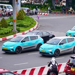 Hé lộ doanh thu 'khủng' vượt xa các đối thủ chính của hãng taxi Green SM