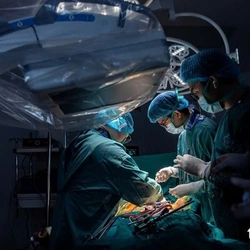 Bác sĩ giỏi, công nghệ mới đã về gần người dân Ninh Bình và các tỉnh lân cận