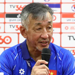 HLV U20 Việt Nam Yutaka Ikeuchi gây tranh luận vì 16 năm không dẫn dắt đội bóng nào