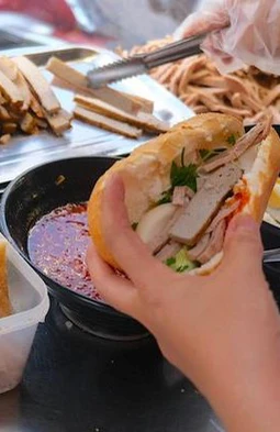 Bánh mì Việt Nam