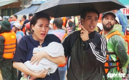 Major flooding kills 41, leaves 9 missing, submerges 68,000 homes across central Vietnam