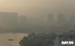 Hanoi, Hai Phong report poor air quality on Monday