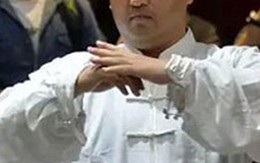 'Cao nhân Thái Cực' đấu cựu sao Premier League để gỡ thể diện