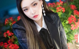 Nữ ca sĩ Chungha xác nhận dương tính với COVID-19