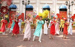 Mẹ ruột Khánh Thi tham gia MV Tết của vợ chồng con gái