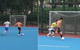 Khung thành 'ma ám', cầu thủ sút bóng liên tục trúng cột dọc