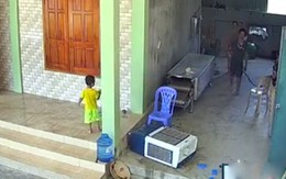 'Cháu nó ở nhà ngoan lắm' (P6)