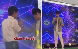 Video hài nhất tuần: Chàng trai bị giật mic vì tưởng hát nhép