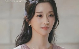 Visual xuất sắc của 'điên nữ' Seo Ye Ji trong phim mới 'Eve'