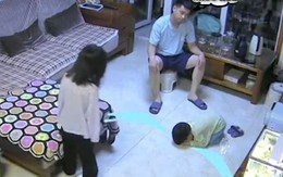 Chị gái 'quyền lực' khiến em nín khóc trong một nốt nhạc