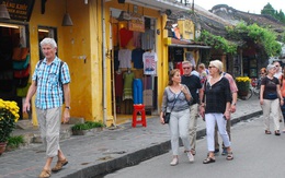 Phong phú tour cho du khách APEC