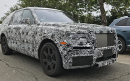 Thử chạm ‘viên kim cương thô’ Rolls-Royce Cullinan