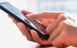Nên mua smartphone cho con ở độ tuổi nào?