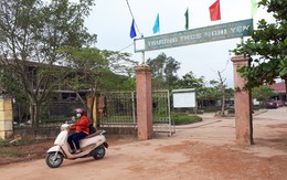 Kế toán kê khống nâng lương, hiệu trưởng bị hạ lương