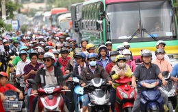 Cầu Xếp Bà Lý sửa chữa, tài xế kêu trời vì kẹt xe