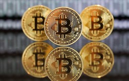 Căng thẳng chính trị đẩy giá Bitcoin lên hơn 4000 USD