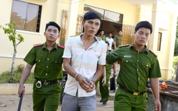 Bắt bò trừ nợ, hai người bị khởi tố