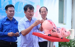 Nuôi heo đất ủng hộ nhân viên khó khăn ngành nước