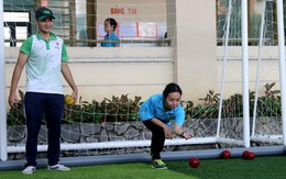 Special Olympic nâng bước người thiểu năng