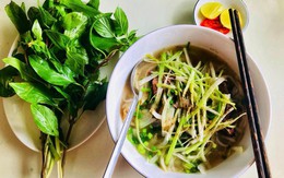 Phở Bà Mùi - niềm ao ước mỗi sáng của tôi