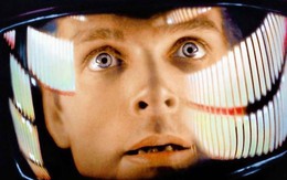 2001: A Space Odyssey: Phát triển là hủy diệt