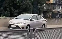 Tước bằng lái của tài xế đi lùi trên đường vành đai