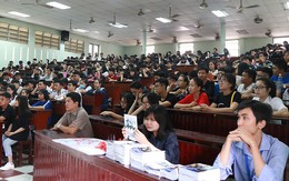 Học sinh miền Tây lên TP.HCM tìm hiểu trường đại học