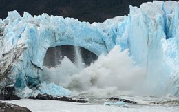 Tảng băng huyền thoại của Argentina sụp đổ