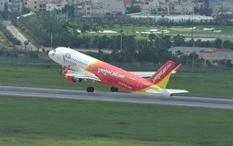 Hủy nhiều chuyến bay do thời tiết, Vietjet triển khai bay bù