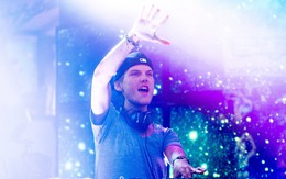 28 tuổi DJ Avicii mất đột ngột, fan đau xót nghe lại nhạc của anh