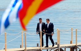 Macedonia và Hi Lạp thở phào vì cái tên