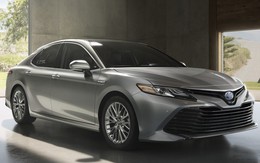 Camry Hybrid trở lại Anh vào năm sau