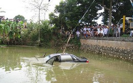 Cán bộ Sở Giao thông Hải Phòng chết trong xe chìm dưới ao