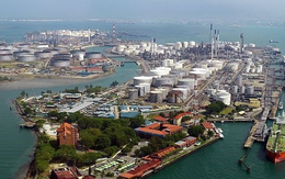 VN yêu cầu Singapore cung cấp thông tin 3 người Việt trộm dầu