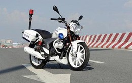 Môtô cảnh sát giao thông va chạm xe máy, một người chết