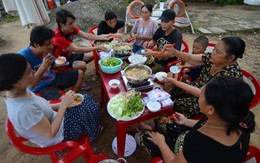 8 lời khuyên giúp bạn hạnh phúc khi ăn uống