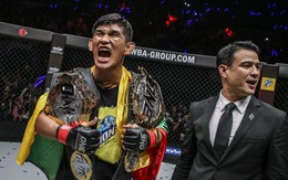 Đánh bại đối thủ bằng cú xoay người đánh chỏ, võ sĩ Myanmar được thế giới ngưỡng mộ