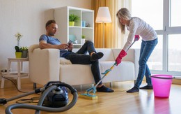 Mỹ: 1/3 cặp đôi chấm dứt mối quan hệ vì tranh cãi việc nhà