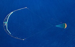 Ocean Cleanup chỉnh thiết kế, sẽ sớm dọn sạch bãi rác lớn nhất đại dương?