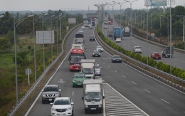 Thu hồi đề xuất người có bằng lái dưới 1 năm không chạy ôtô quá 60km/h và chạy trên cao tốc