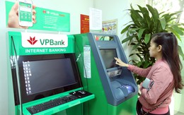 Sôi động cuộc đua phát hành thẻ tín dụng