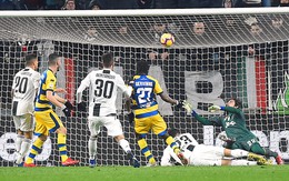 Ronaldo lập cú đúp, Juventus vẫn bị Parma cầm chân